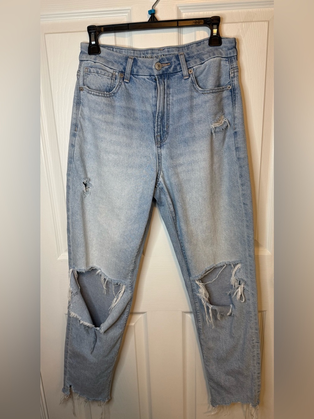 American Eagle Outfitters Distressed Mom Jeans